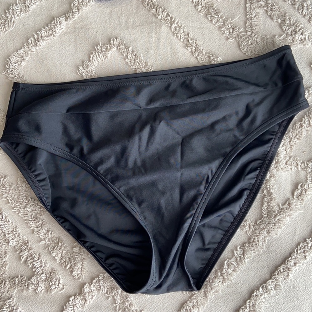 🌻5/$25🌻St. John’s Bay Black Bikini Bottoms